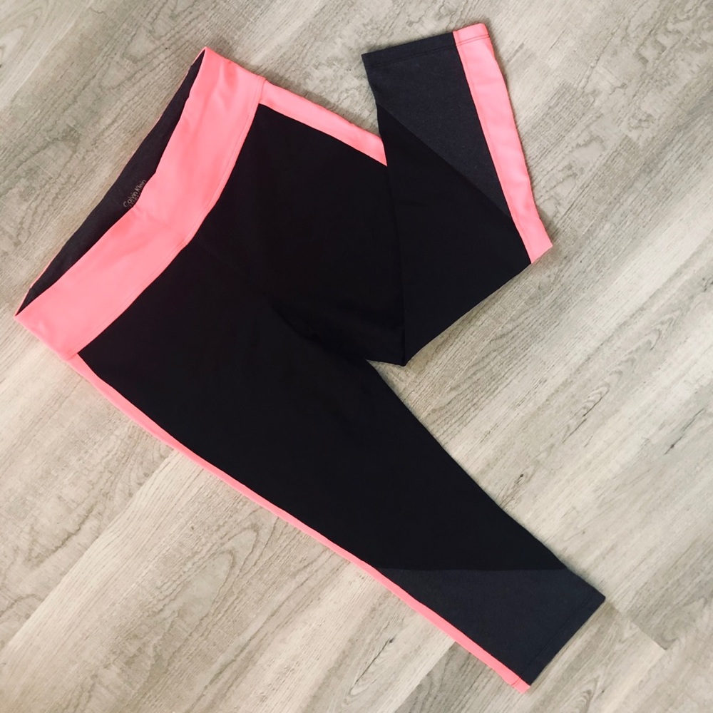 Calvin Klein Capri Leggings